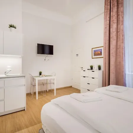 شقة Klauzal Garden City Studio K32 بودابست